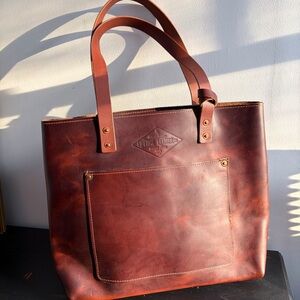 Lifetime Leather Co Lifetime Tote in Oxford Brown